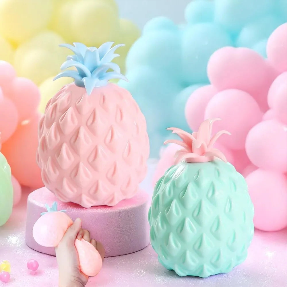 Squeeze Ananas 8cm